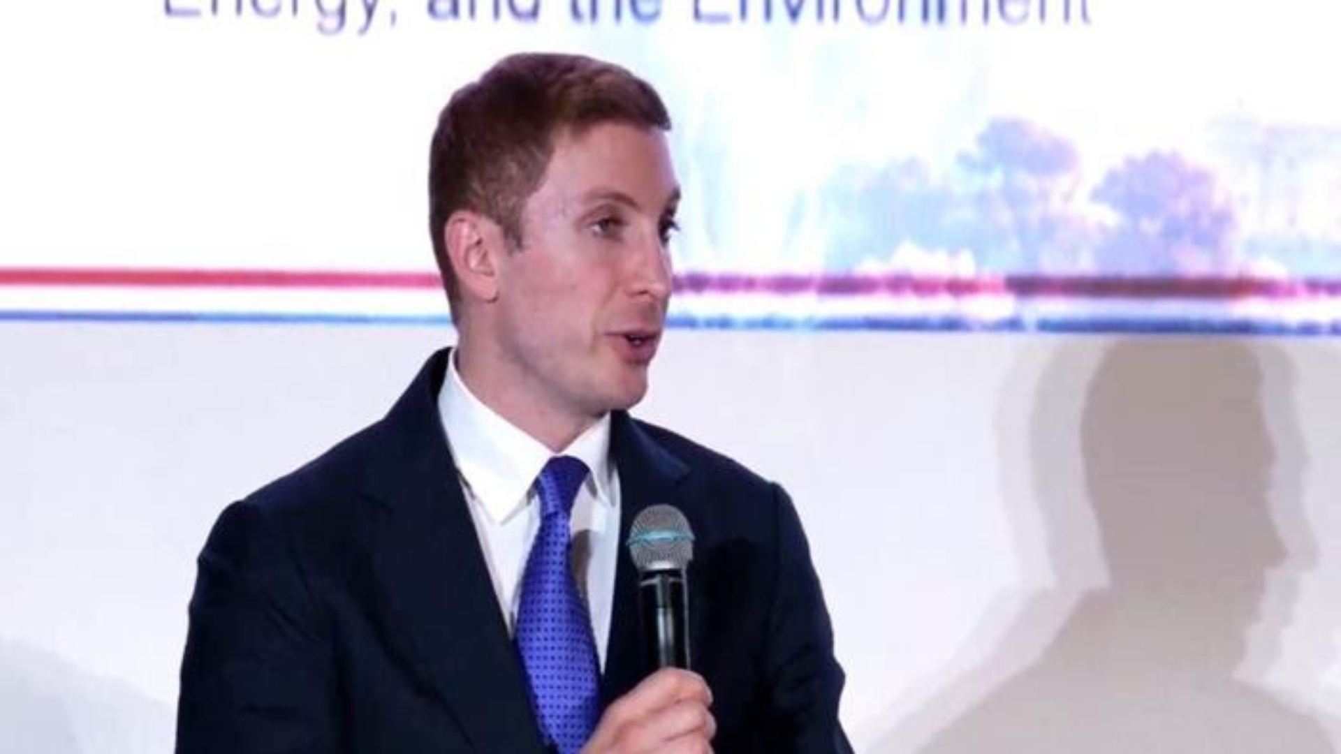 India Crucial Tech Ally as U.S. Cautions Nations Against Expensive AI Sovereignty Drives
